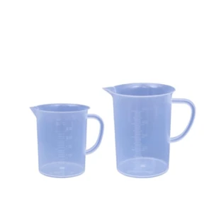 Zlewka z uchem PP skala tłoczona poj.0500ml