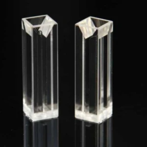 18FQS10. Kuweta kwarcowa do fluorymetru z przykrywką teflonową 10mm, obj. 1,4 ml 