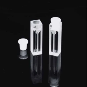 28FQS10. Kuweta kwarcowa do fluorymetru z korkiem teflonowym 10mm, obj. 1,4 ml 