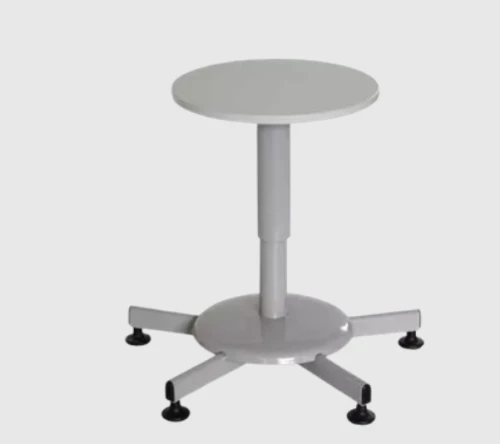 Taboret laboratoryjny na podnośniku gazowym (stopki)