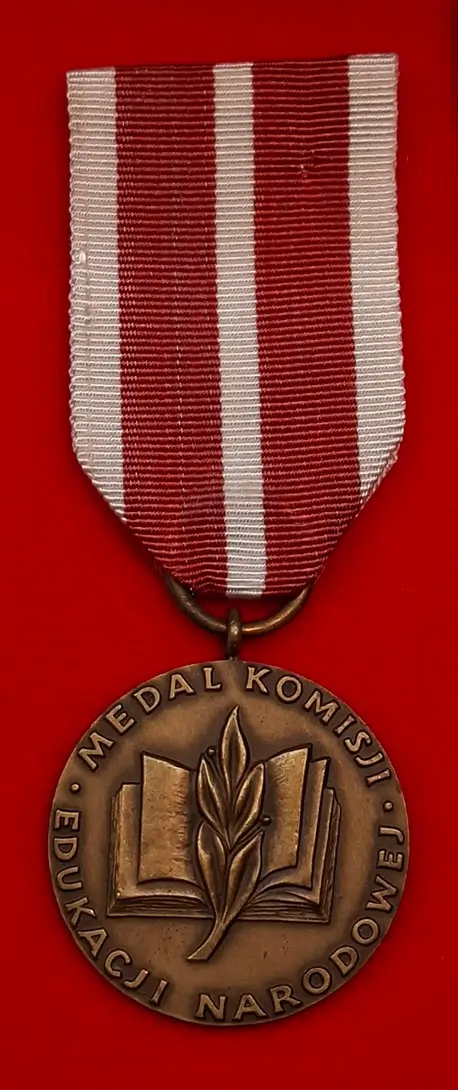 Medal Komisji Edukacji Narodowej
